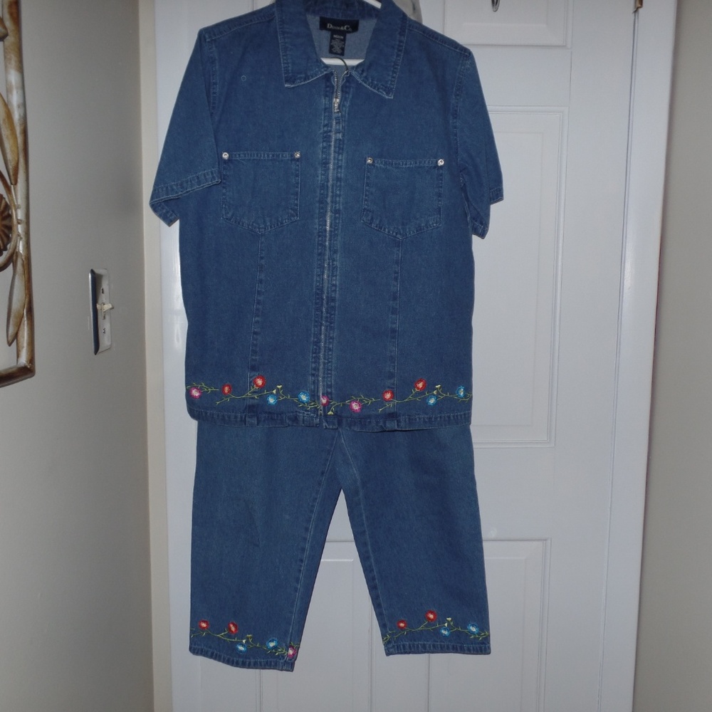 Denim & Co Short Sleeve Jacket & Capri Pants Set